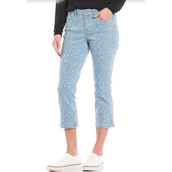 NYDJ Chloe Snow Leopard Print Slit Hem Capri Jeans w/Lift Tuck Technology Size 2 - Picture 1 of 10